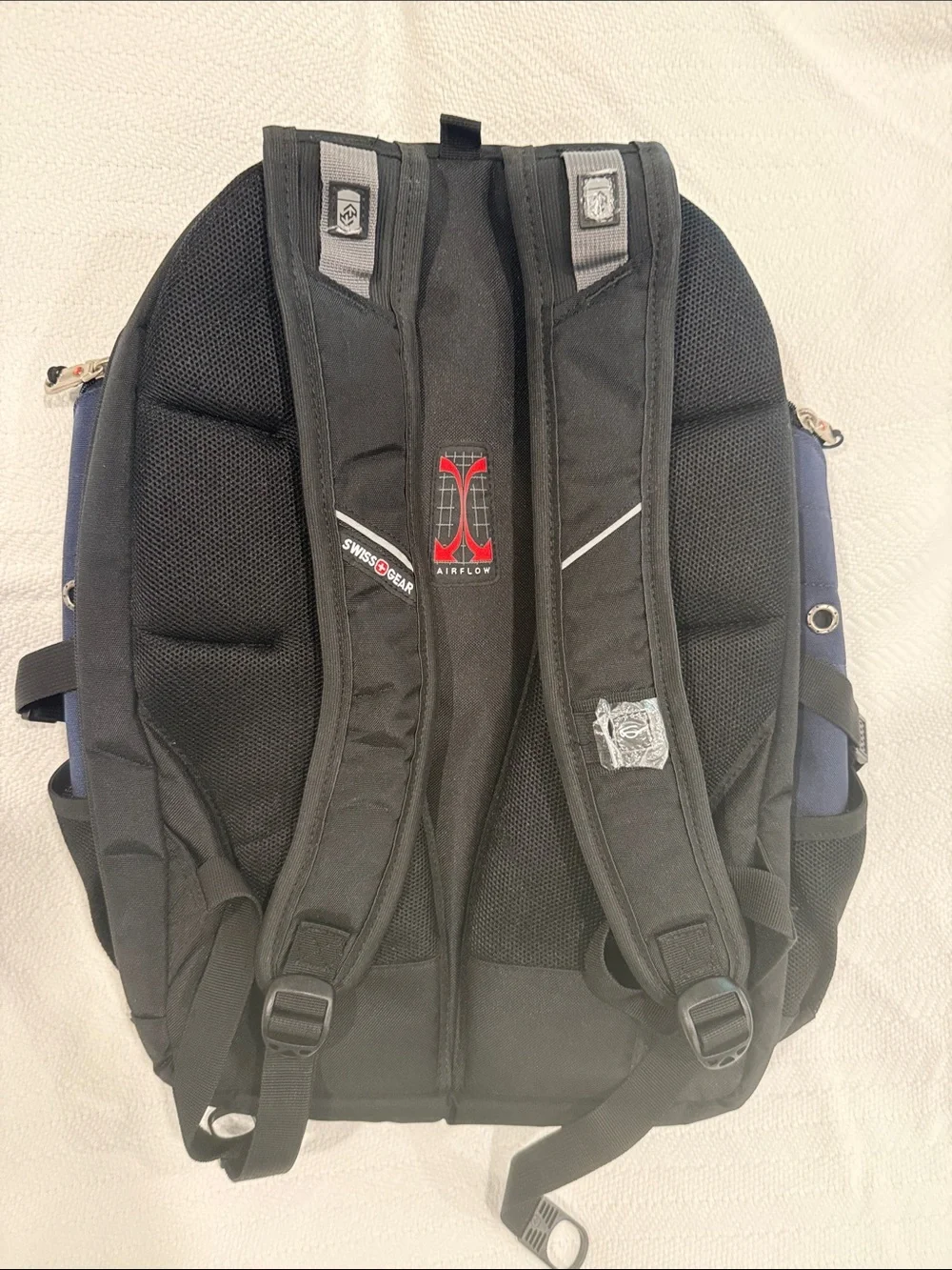 SwissGear Black and Navy Laptop Backpack with Multiple Pockets